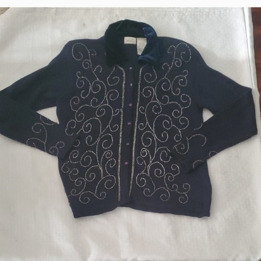 Embellished Navy Women's Cardigan with Velvet Collar - Picture 10 of 12